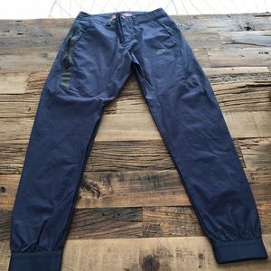 NWOT Nike Joggers Size 30